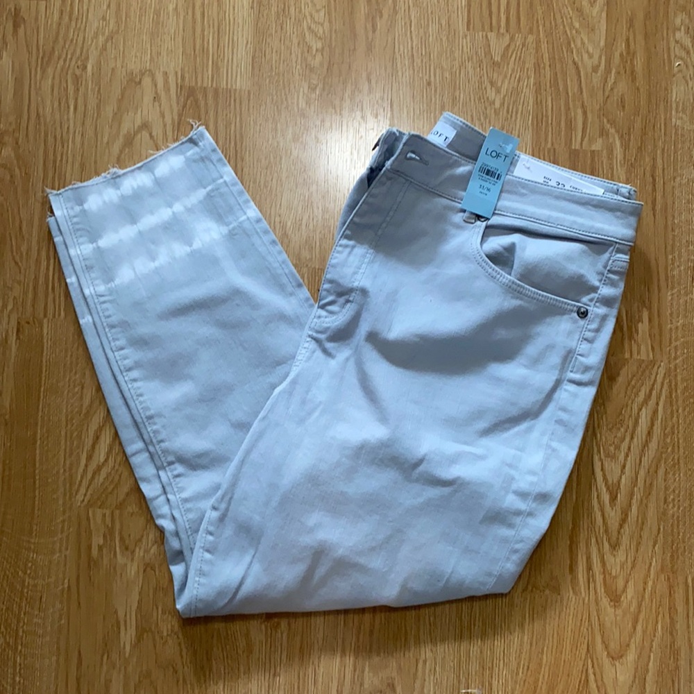 Loft size 16P Curvy High Waist Skinny Crop Gray